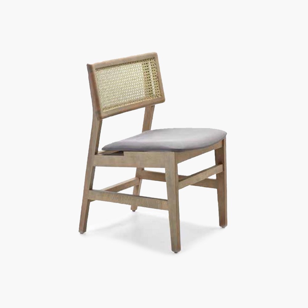 10681-D stolica